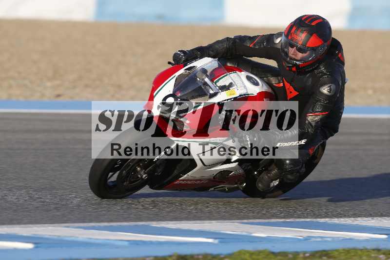Archiv-2025/02 28.-31.01.2025 Moto Center Thun Jerez/gruen-green/92